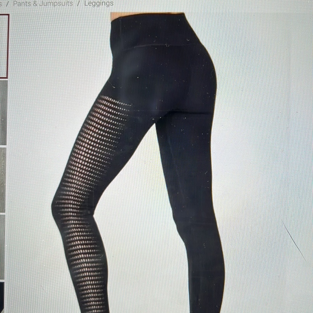 Fabletics high waisted sculpt knit leggings with laser but